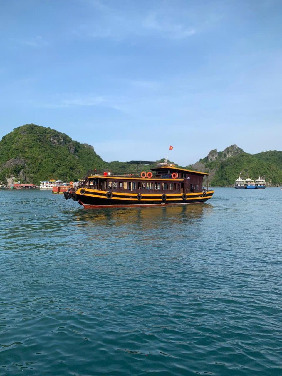 Cat Ba Madame Duyen Hotel Chan Chau Exterior foto